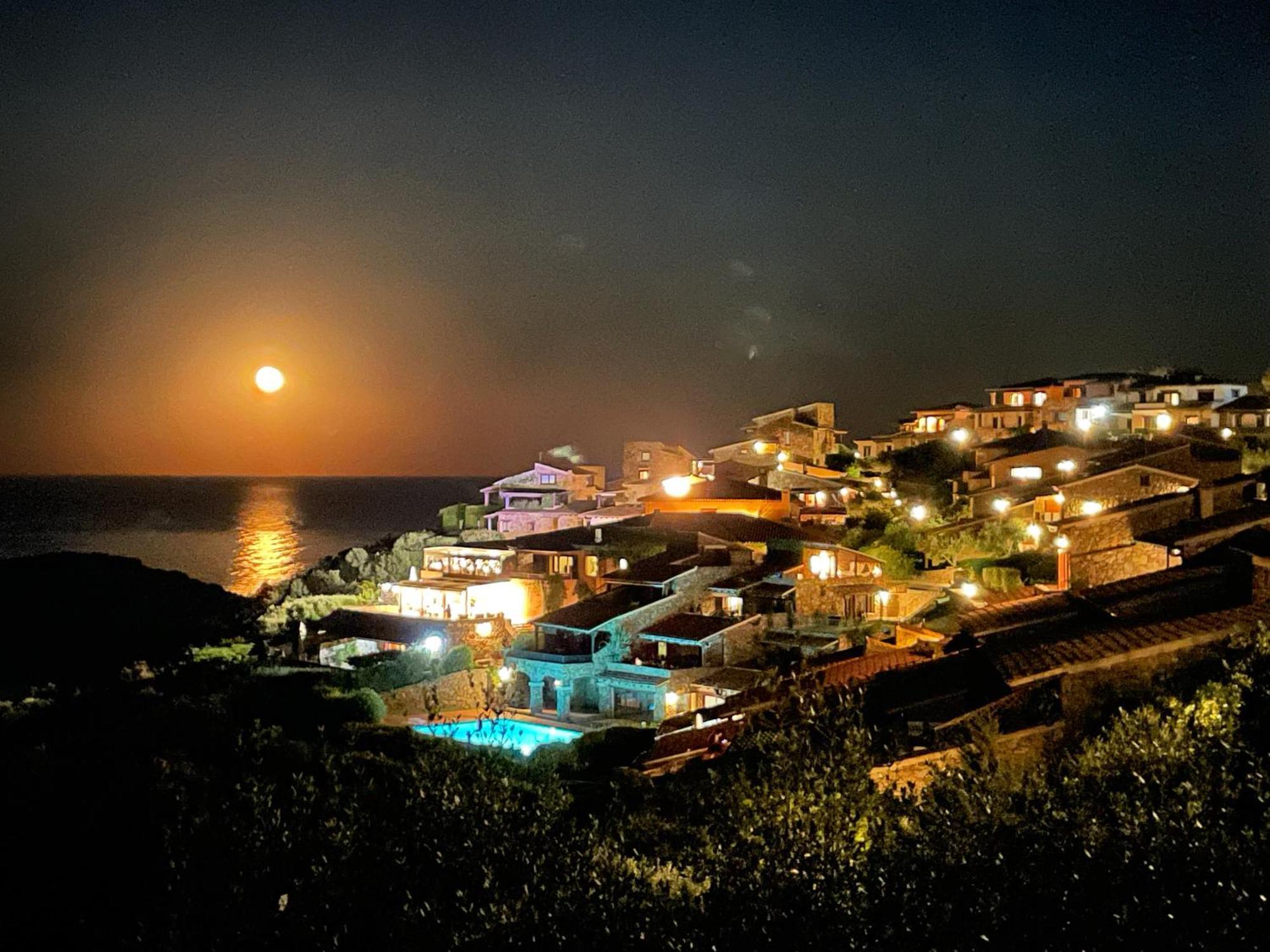 San Teodoro Punta Est Fantastico Trilocale Vista Mare Apartment Capo Coda Cavallo Exterior photo